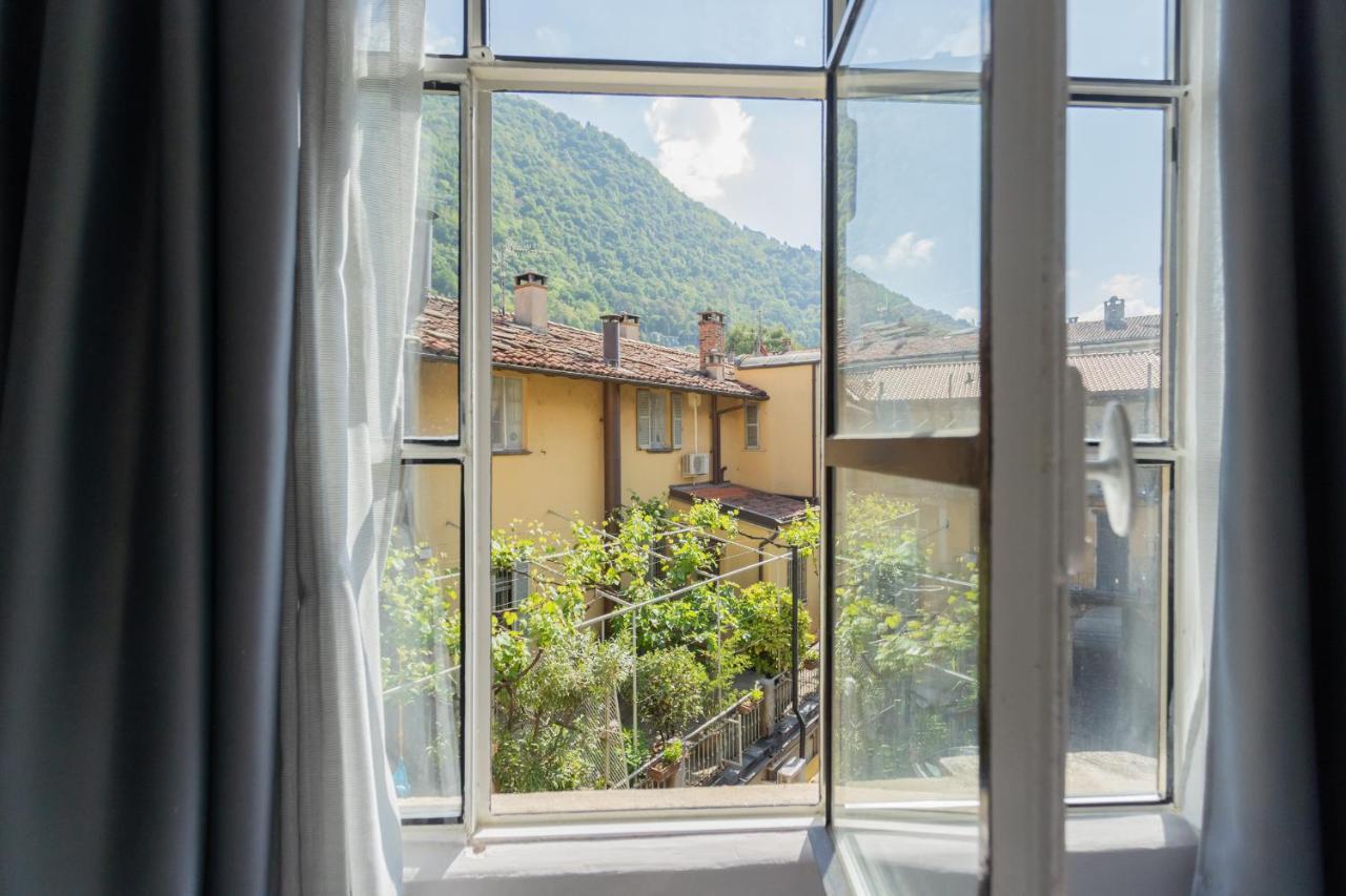 Sant'Agostino Apartments By Rent All Комо Екстер'єр фото